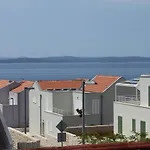 Διαμέρισμα With Parking Space Petrcane, Zadar - 3300 *
