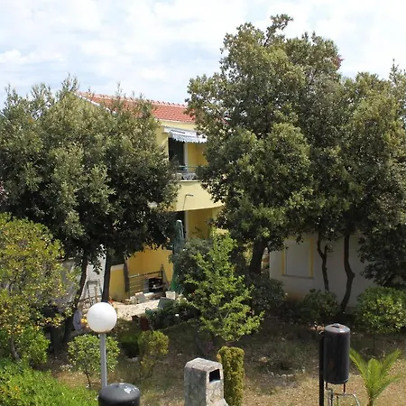 Appartement With Parking Space Petrcane, Zadar - 3300 Petrčane