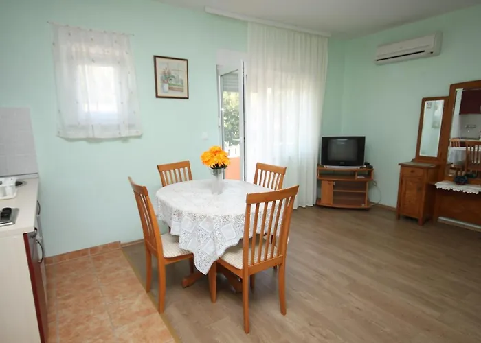 Appartamento With Parking Space Petrcane, Zadar - 3300 Petrcane